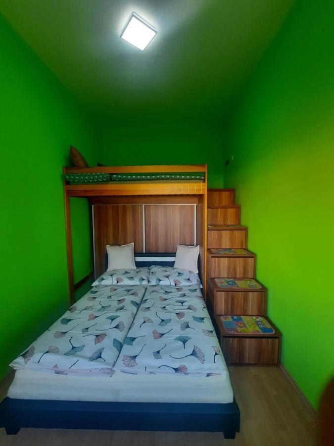 Apartmán Sandra Valtice Esterno foto