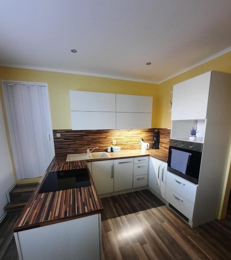 Apartmán Sandra Valtice Esterno foto