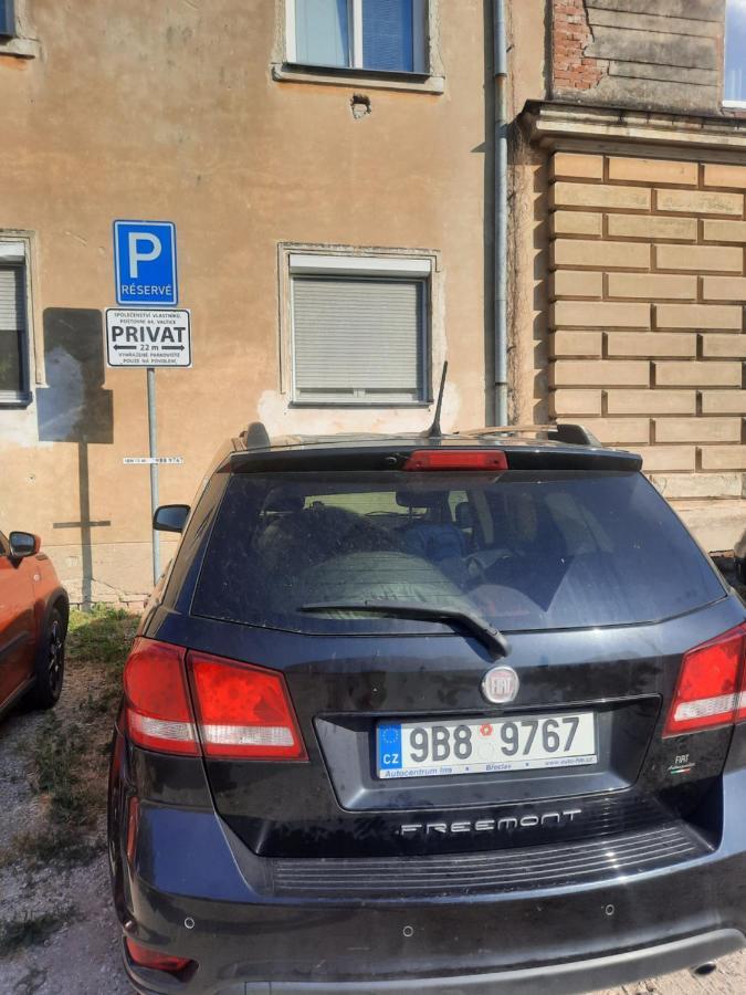 Apartmán Sandra Valtice Esterno foto